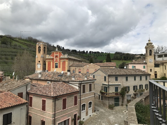 Saltara, tra colline e scienza